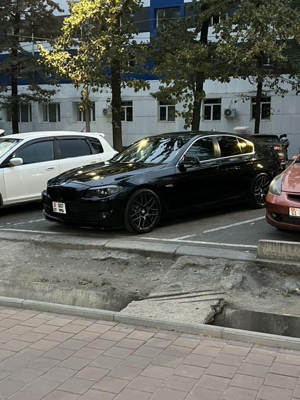 BMW 5 series: 2011 г., Седан: фото 6