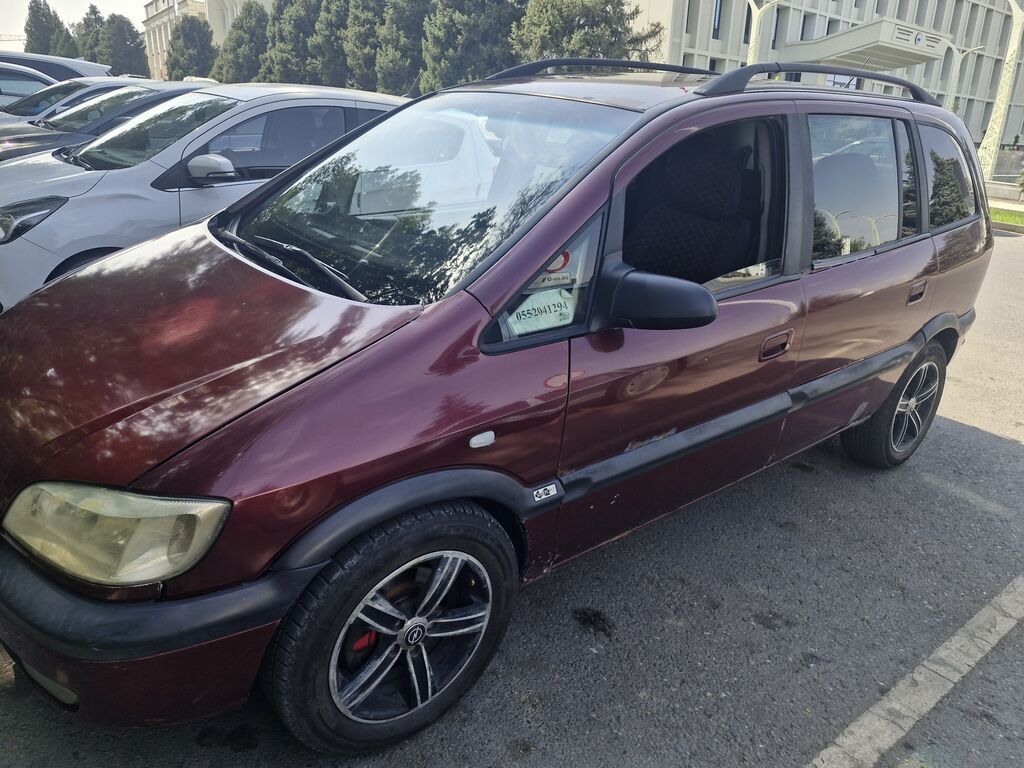 Opel Zafira: 2003 г., 1.8 л, Механика, Бензин, Минивэн: фото 2