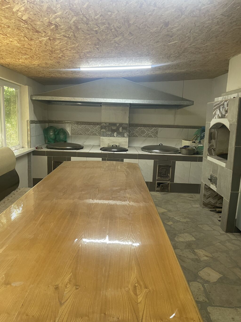 Срочно продается компактный дом в Ак-орго,5 соток . Имеется баня,очок: фото 2