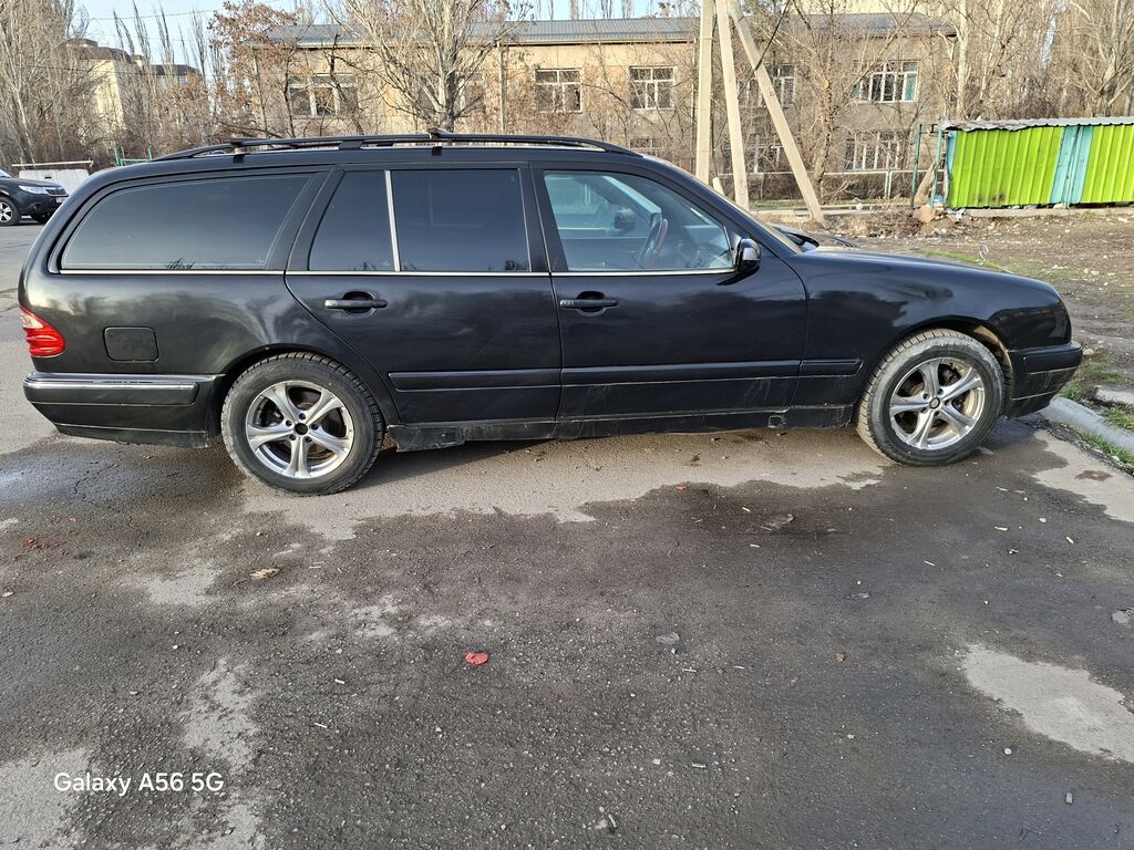Mercedes-Benz E-Class: 2000 г., 2.1 л, Автомат, Дизель, Универсал: фото 4