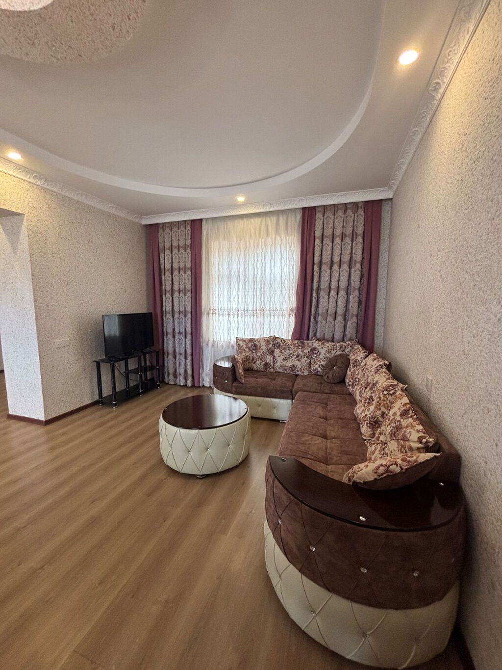 Nabran, 216 kv. m, 5 otaqlı, Hovuzsuz, Kombi, Qaz, İnternet