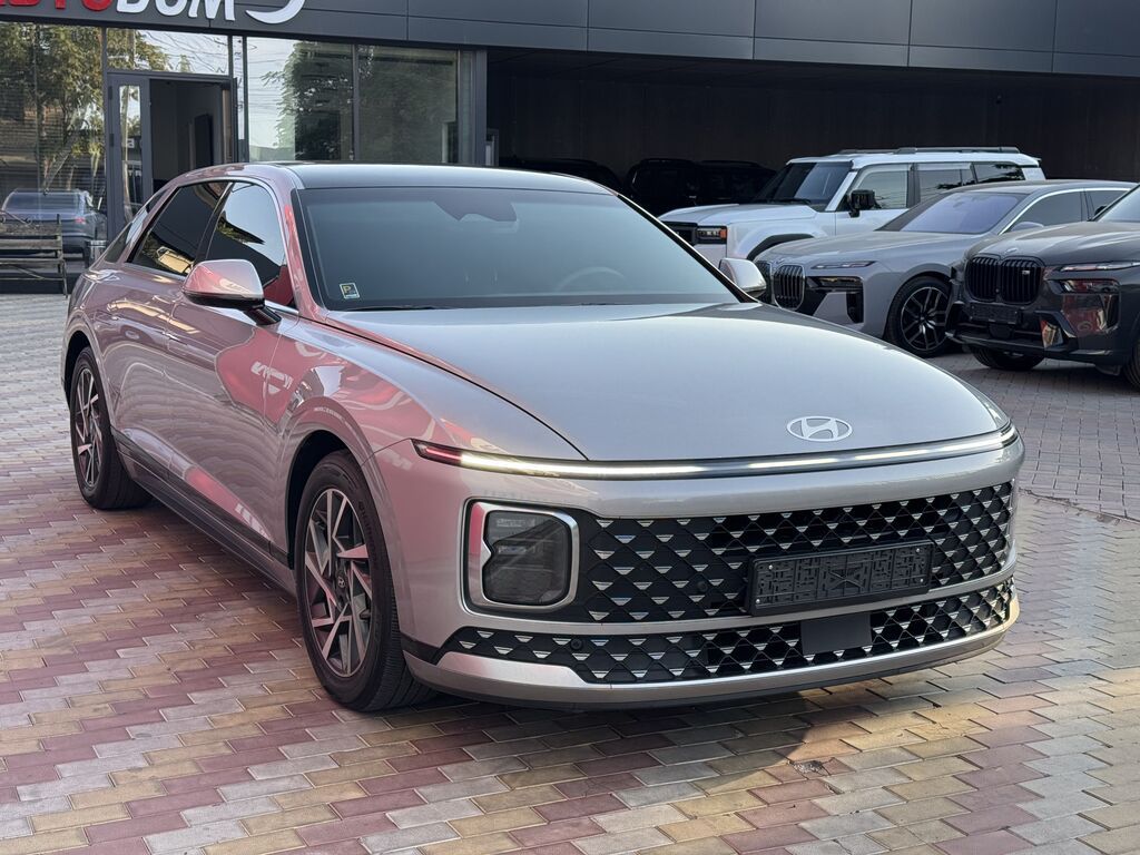 Hyundai Grandeur: 2023 г., 3.5 л, Автомат, Газ, Седан: фото 3