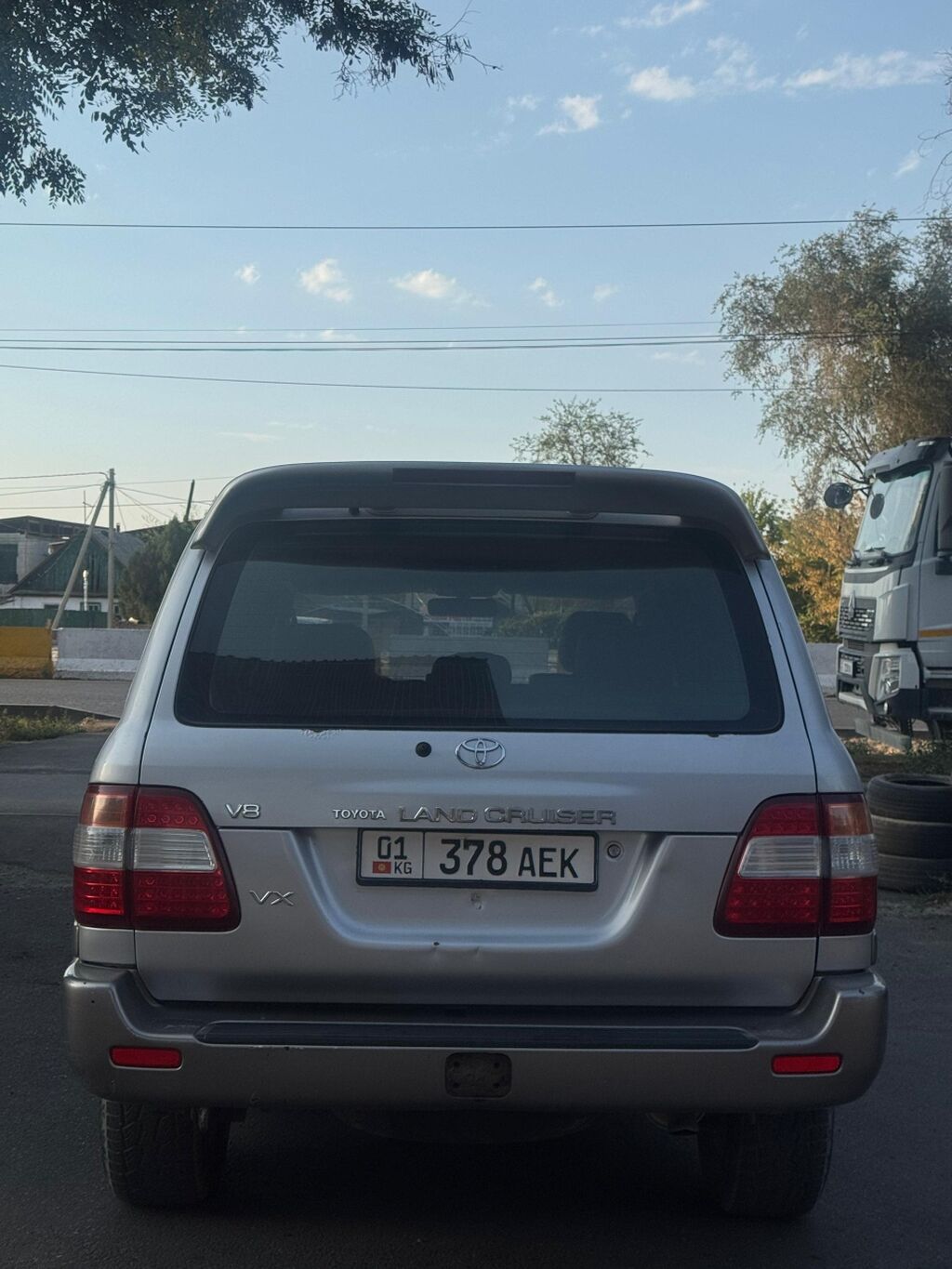 Toyota Land Cruiser: 1999 г., 4.7 л, Автомат, Бензин, Внедорожник: фото 2