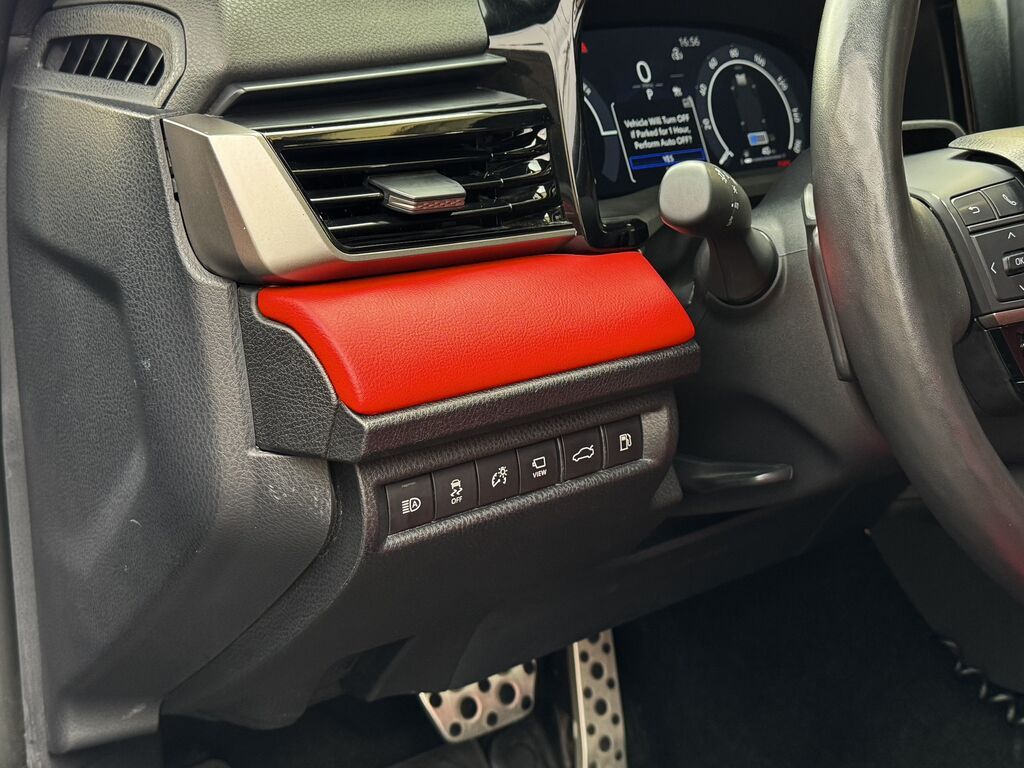Toyota Camry: 2025 г., 2.5 л, Вариатор, Гибрид, Седан: фото 6
