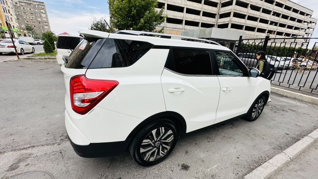 Ssangyong Tivoli: 2019 г., 1.6 л, Автомат, Дизель, Кроссовер: фото 2
