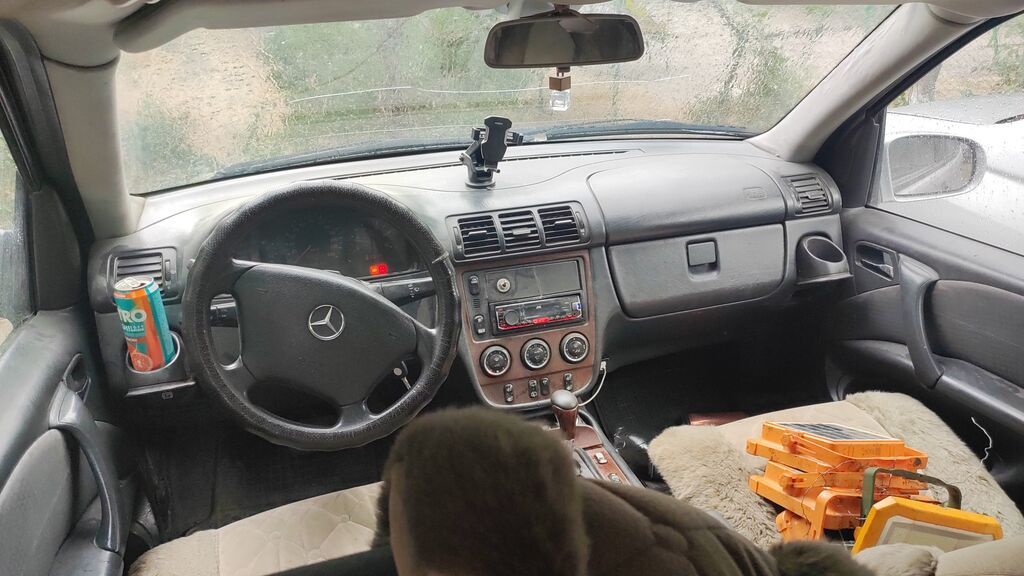 Mercedes-Benz ML-Class: 2004 г., 2.7 л, Автомат, Дизель: фото 3