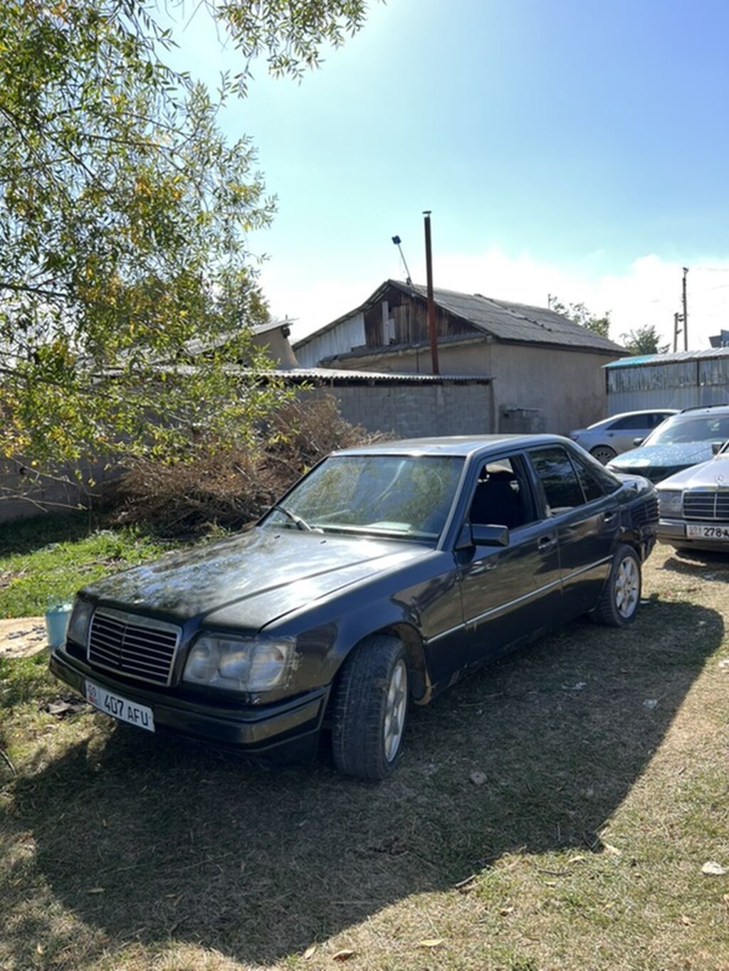 Mercedes-Benz W124: 1994 г., Седан: фото 2