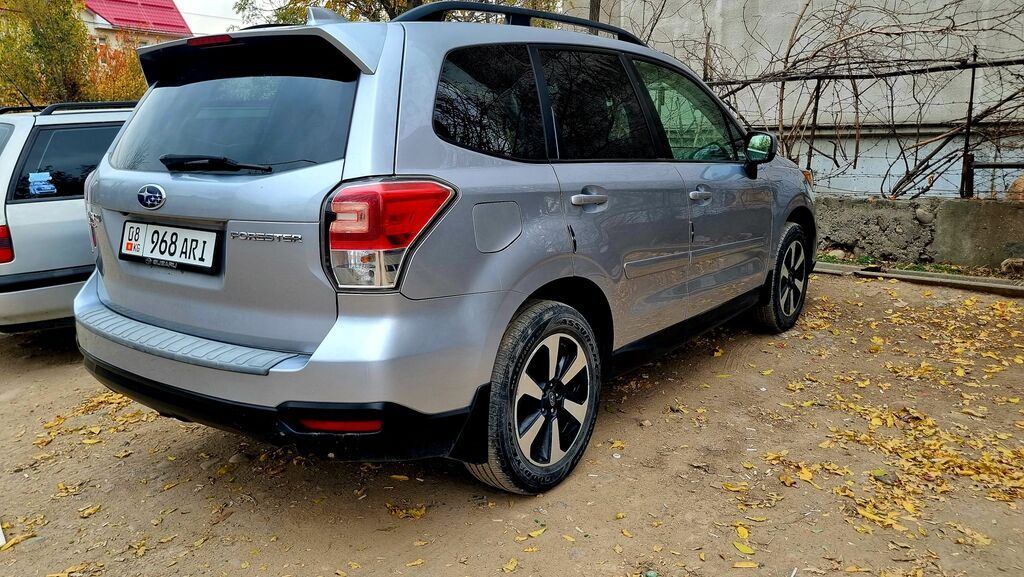 Subaru Forester: 2018 г., 2.5 л, Вариатор, Бензин, Кроссовер: фото 3