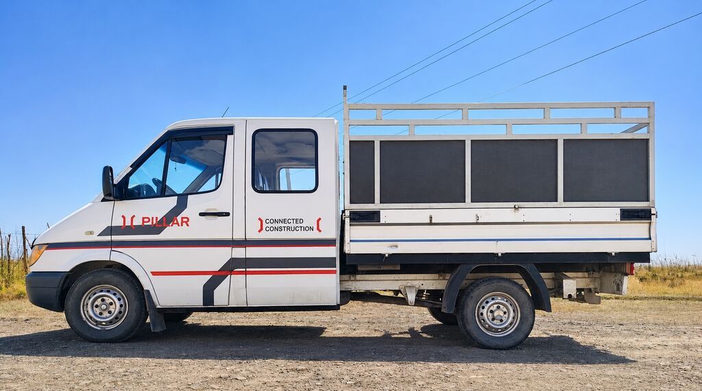 Mercedes-Benz Sprinter 313 CDI 2002 — бортовой грузовой с двойной: фото 2