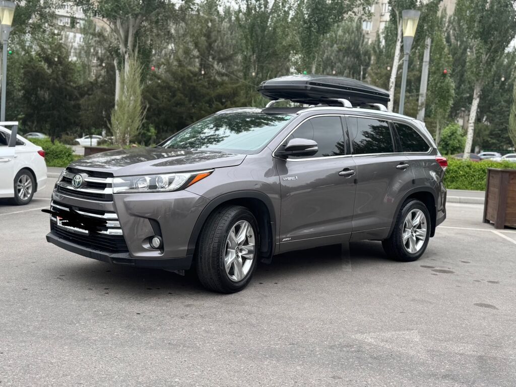 Toyota Highlander: 2018 г., 3.5 л, Гибрид, Кроссовер: фото 4