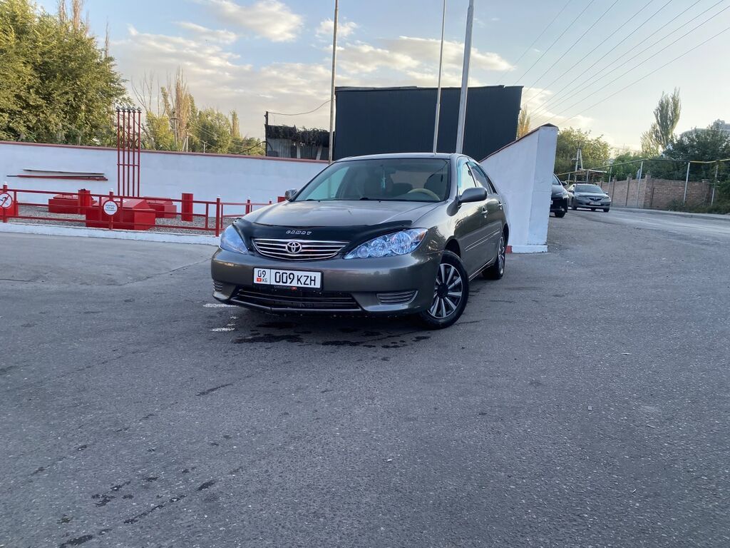 Toyota Camry: 2005 г., 2.4 л, Автомат, Бензин, Седан: фото 1