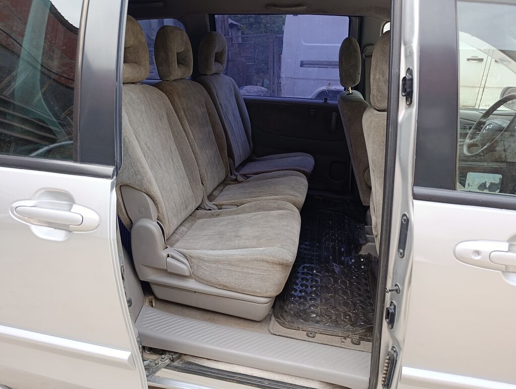Mazda MPV: 2002 г., 2 л, Механика, Бензин, Минивэн: фото 7