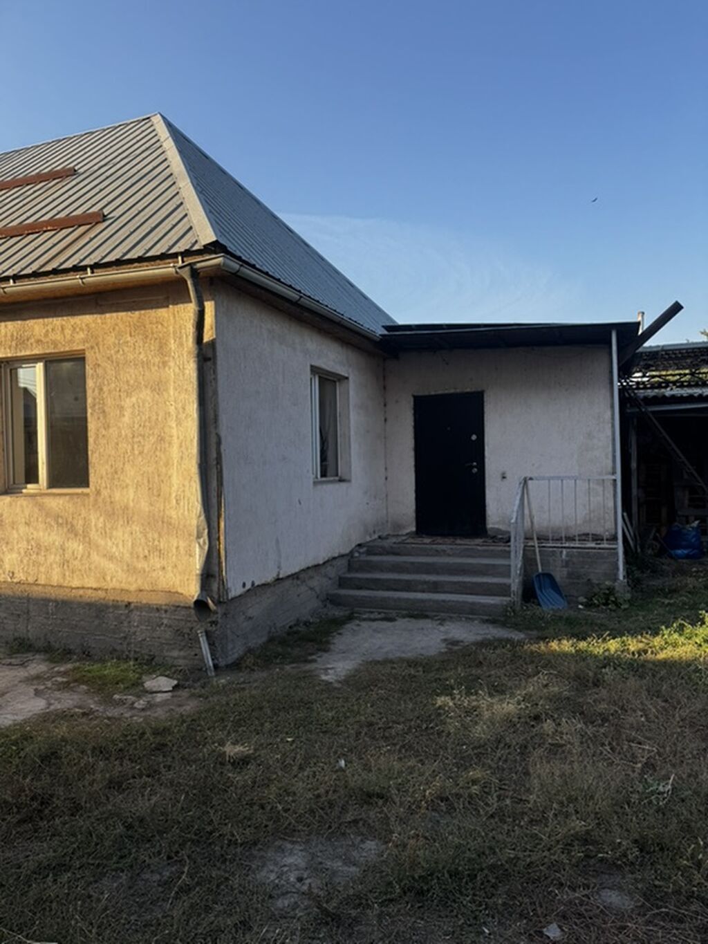 4 комнаты, 100 м², 45 соток, Бишкек, Западный (новый) автовокзал Собственник