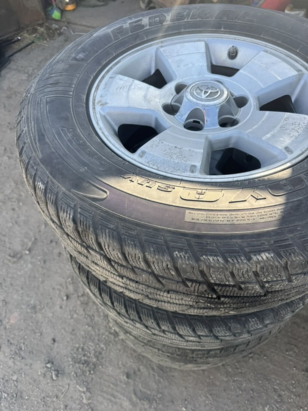 Комплект зимних шин Federal Himalaya WS2 (р17 с дисками 6 139.7 Toyota: фото 1
