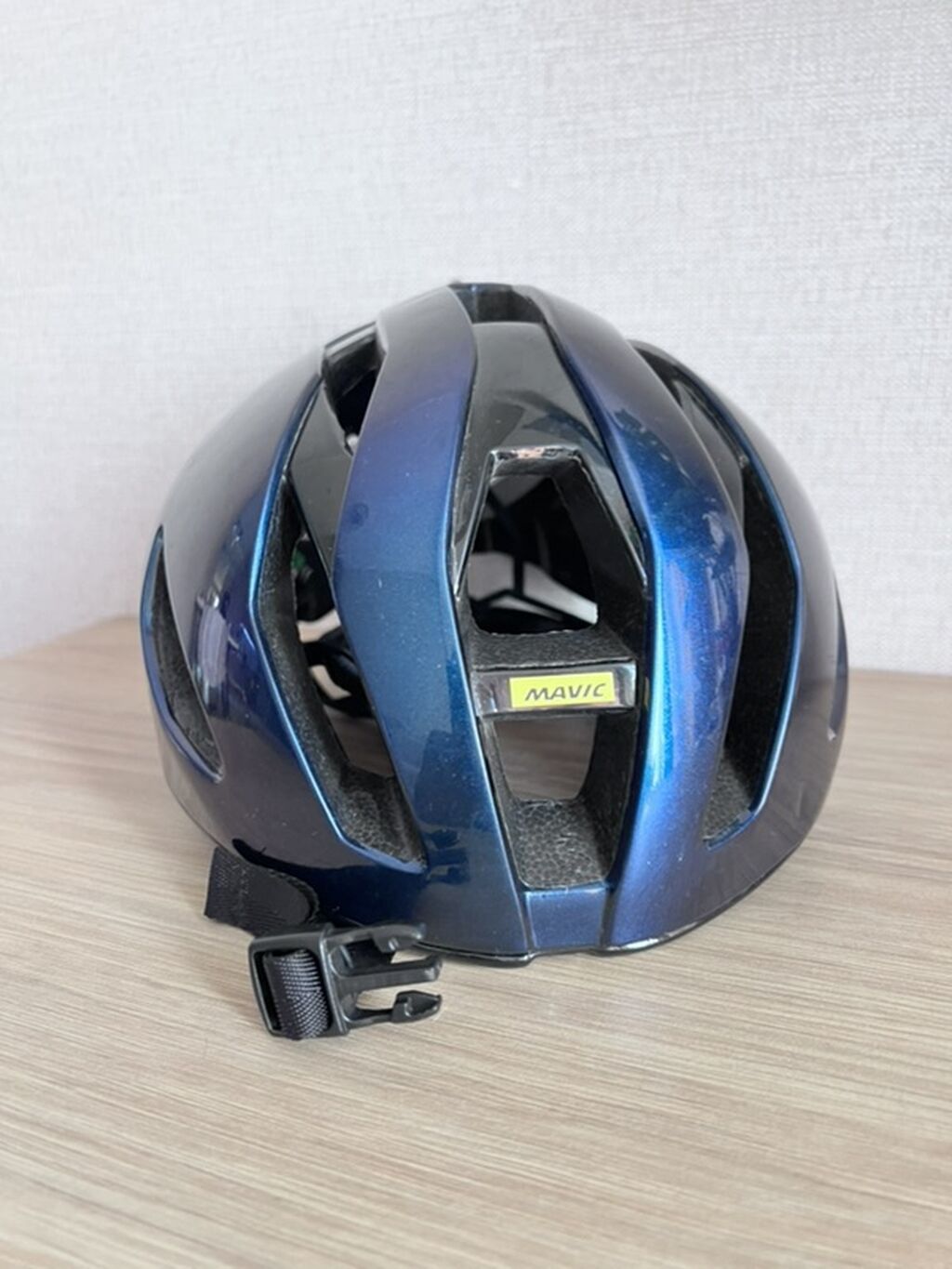 Аэродинамический велошлем Mavic - Бренд: Mavic (логотипы на боковых: фото 2