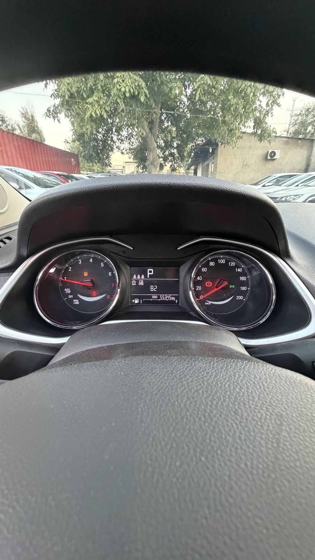 Chevrolet Onix: 2020 г., 1 л, Автомат, Бензин, Седан: фото 8