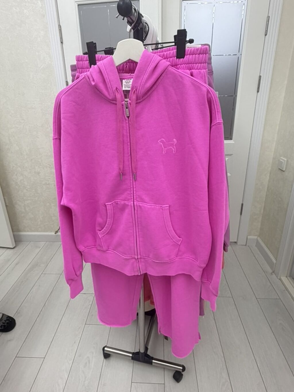 Продается брендовая новая женская одежда из США-Zara;DKNY;Pink;Banana: фото 1