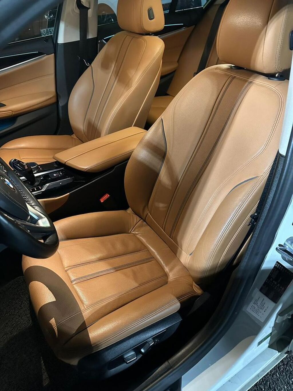 BMW 5 series: 2019 г., 2 л, Бензин, Седан: фото 8