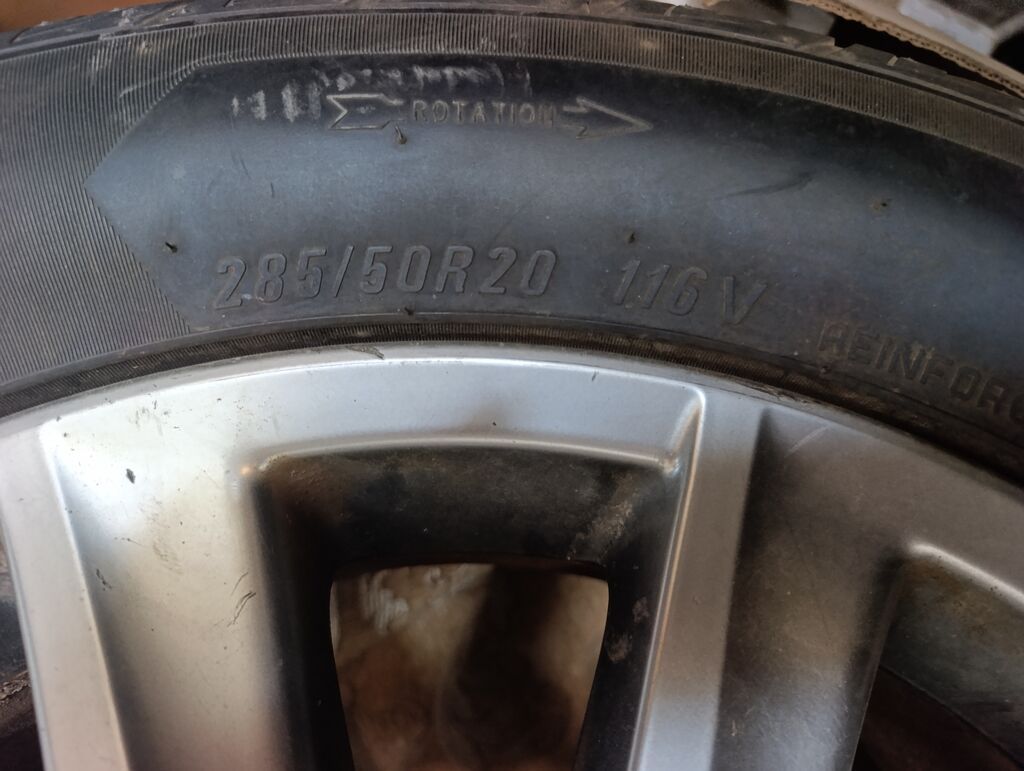 Колесо. 1 штук в сборе: литой диск + шина Maxxis Victra Z4S: фото 3