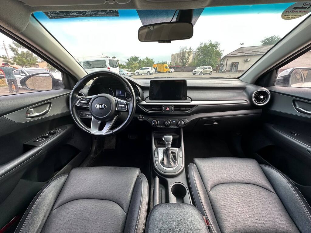 Kia Cerato: 2020 г., 1.6 л, Автомат, Бензин, Седан: фото 8
