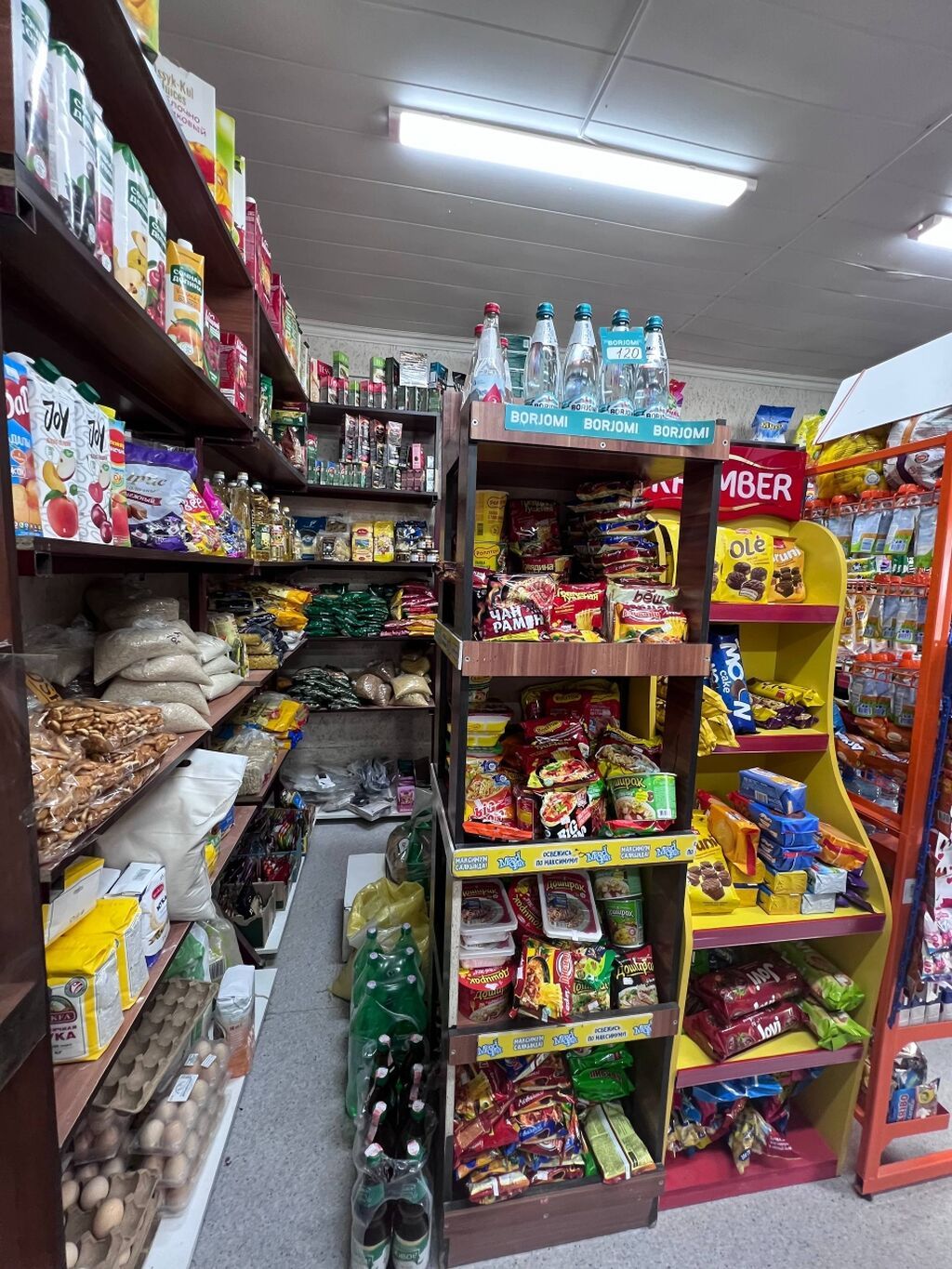 Продуктовый и хозяйственный магазин у дома Ассортимент: - Продукты и: фото 8