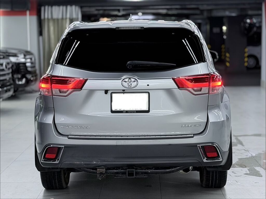 Toyota Highlander: 2017 г., 3.5 л, Автомат, Бензин, Кроссовер: фото 6