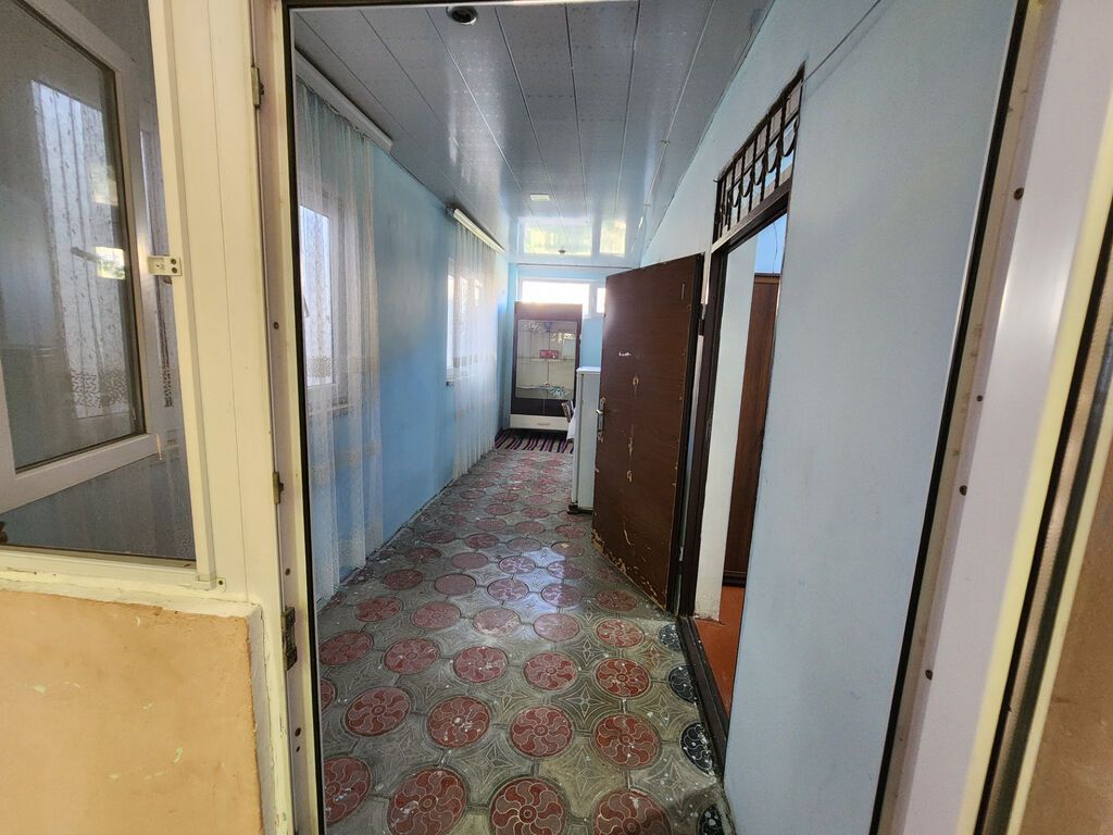 4 otaqlı, 93 kv. m, Orta təmir