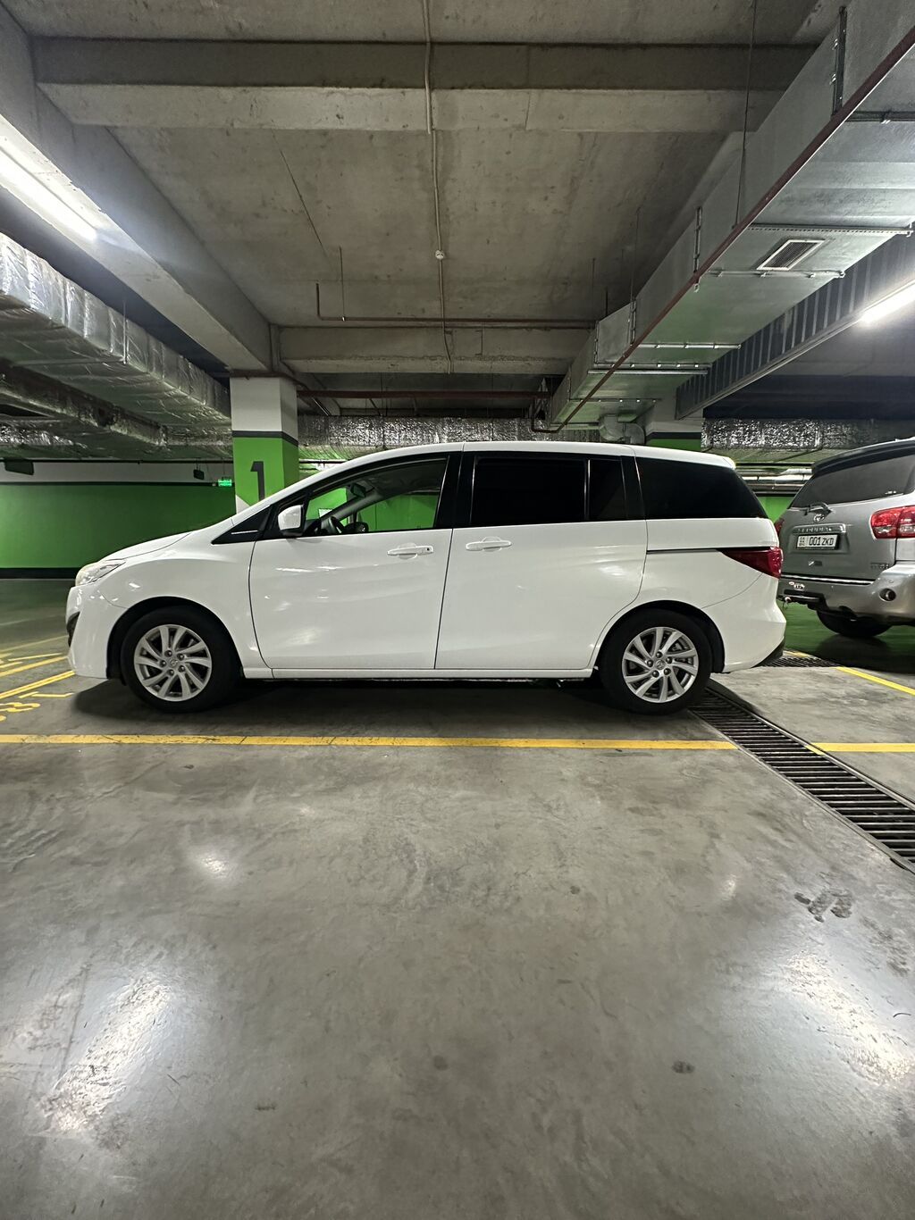 Mazda 5: 2010 г., 2.5 л, Автомат, Бензин, Минивэн: фото 5