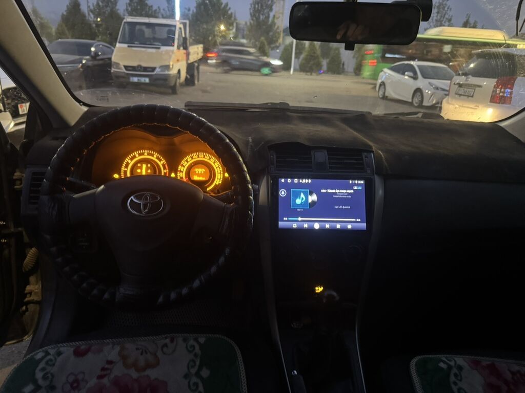 Toyota Corolla: 2008 г., 1.6 л, Механика, Бензин, Седан: фото 6
