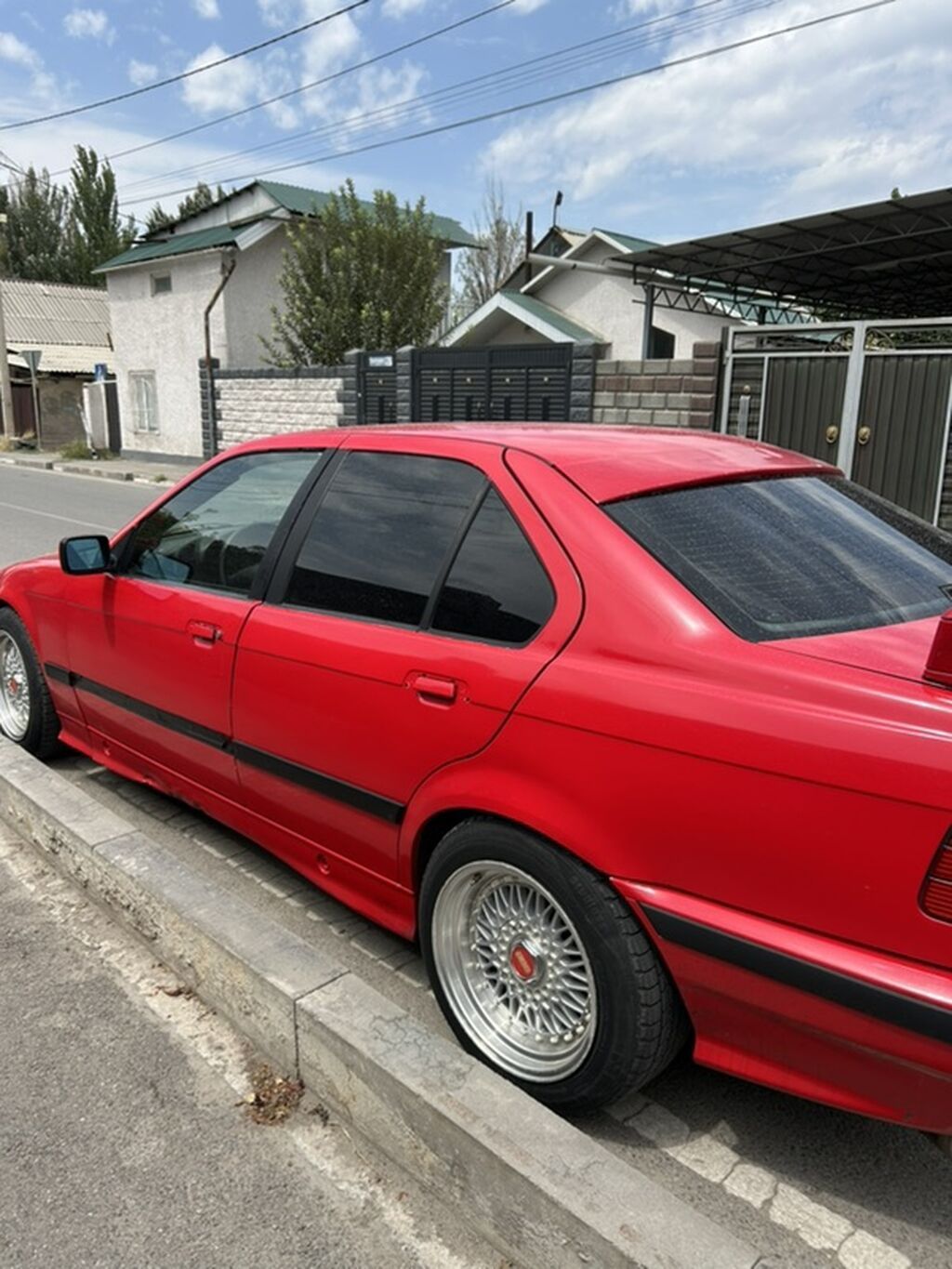 BMW 3 series: 1993 г., 2 л, Седан: фото 3