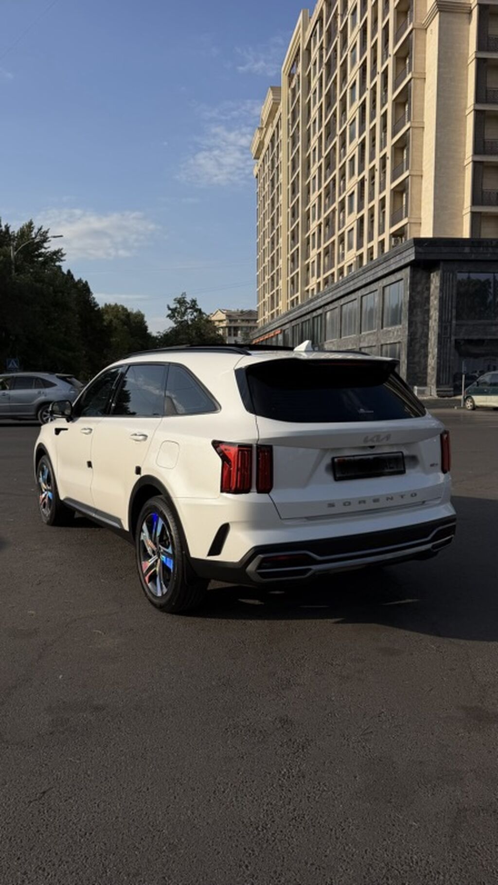Kia Sorento: 2021 г., 1.6 л, Автомат, Гибрид, Кроссовер: фото 3
