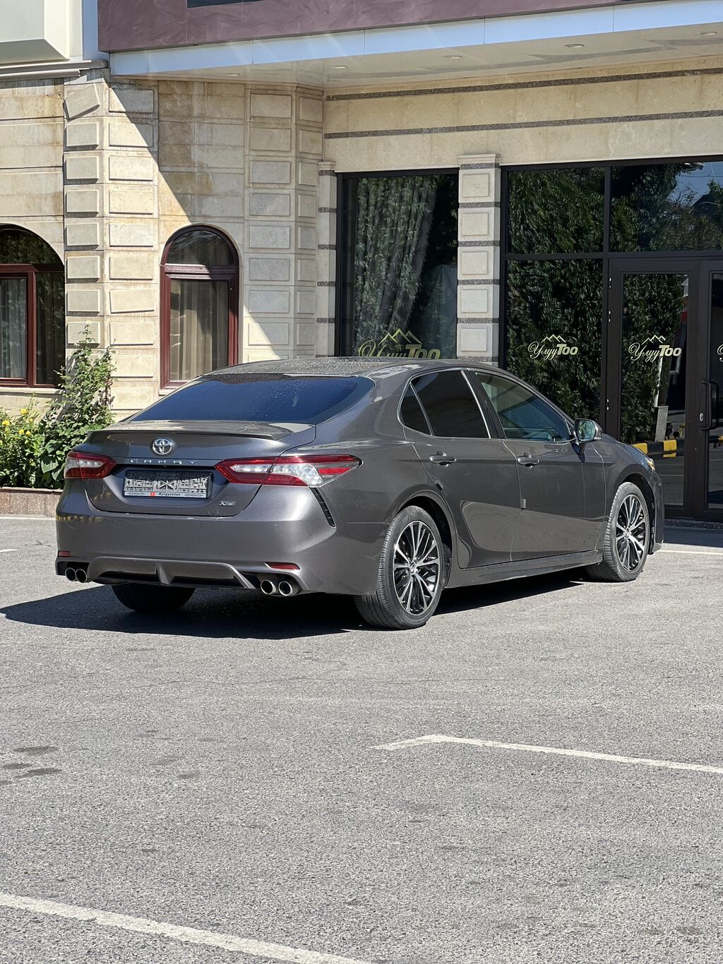Toyota Camry: 2018 г., 2.5 л, Автомат, Бензин, Седан: фото 5