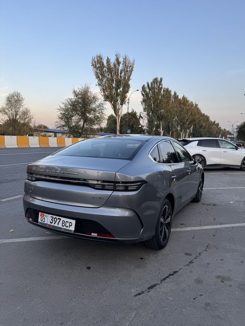 BYD Destroyer 05: 2022 г., 1.5 л, Автомат, Гибрид, Седан: фото 6