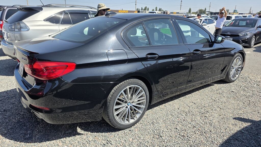 BMW 5 series: 2017 г., Автомат, Бензин, Седан: фото 2