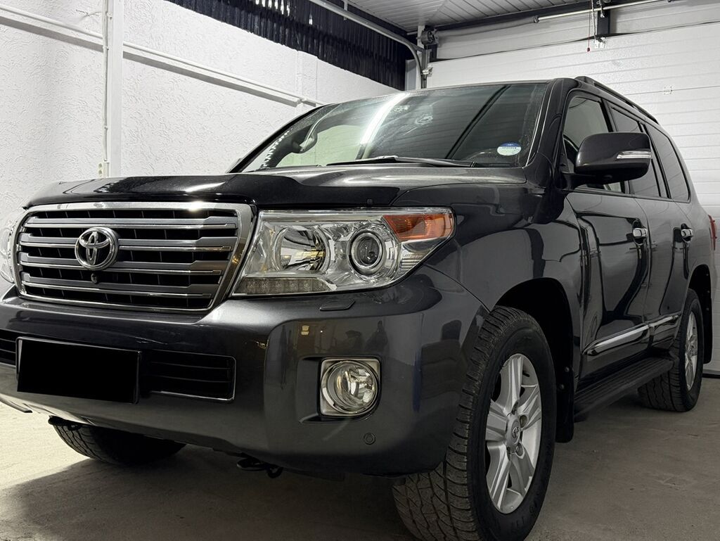 Toyota Land Cruiser: 2012 г., 4.6 л, Автомат, Бензин, Внедорожник: фото 8
