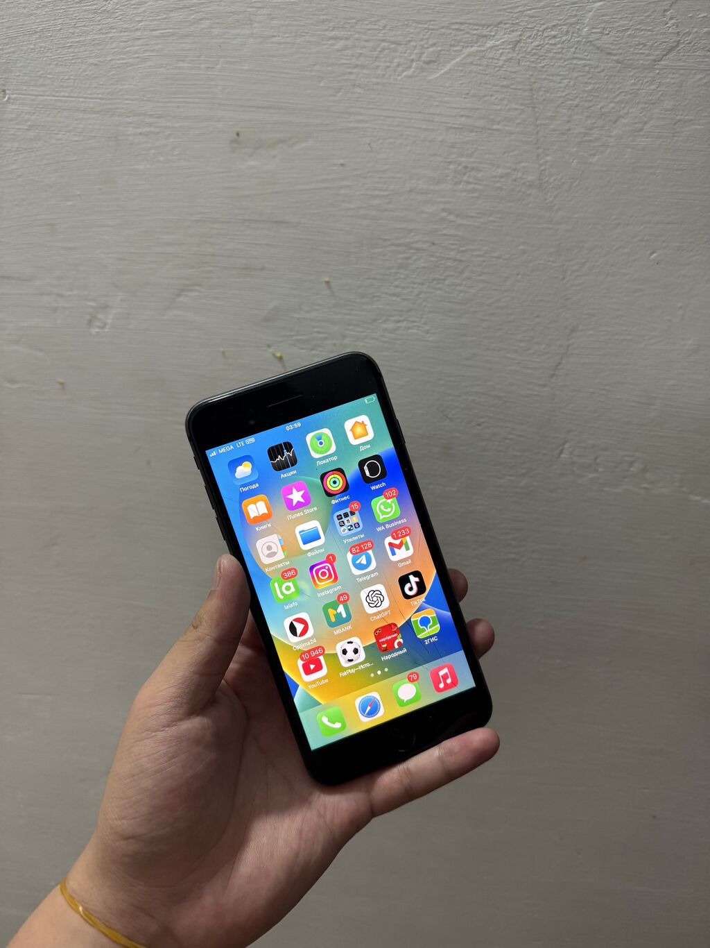 IPhone 8 Plus, Б/у, 64 ГБ, 100 % — фото 2