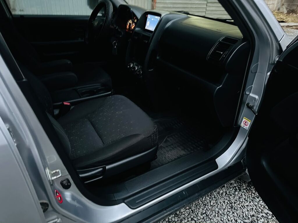 Honda CR-V: 2005 г., 2 л, Автомат, Бензин, Внедорожник: фото 8