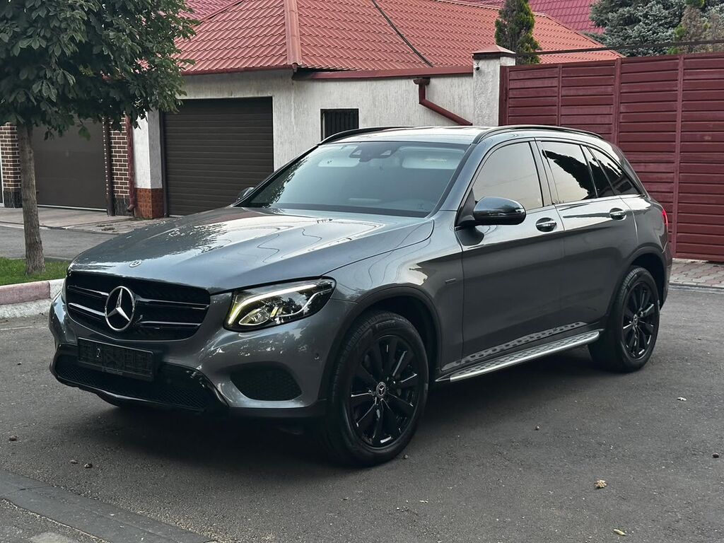 Mercedes-Benz GLC-Class: 2018 г., 2 л, Автомат, Электромобиль, Кроссовер: фото 1