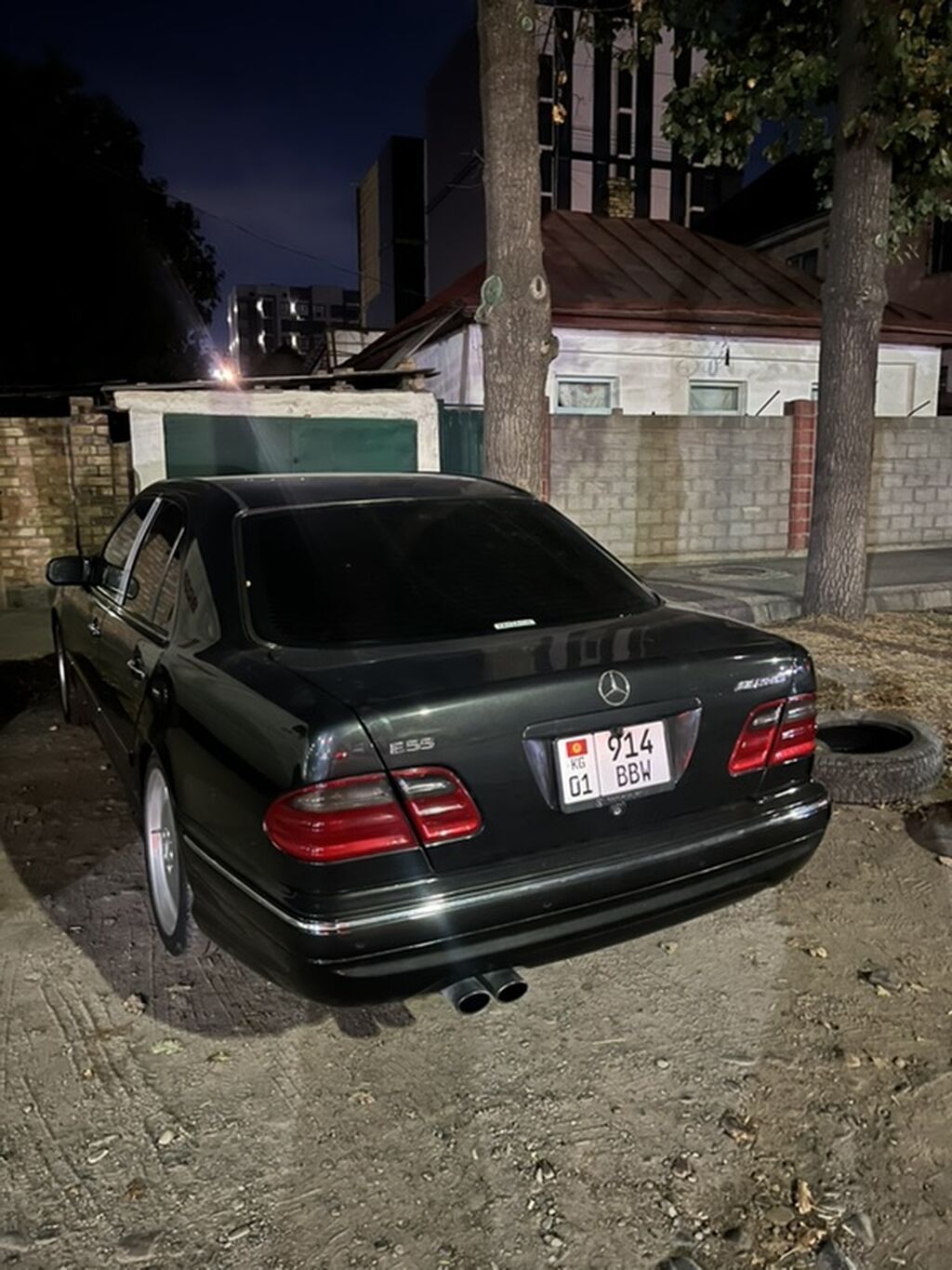 Mercedes-Benz E-Class: 2001 г., 4.3 л, Автомат, Бензин, Седан: фото 2