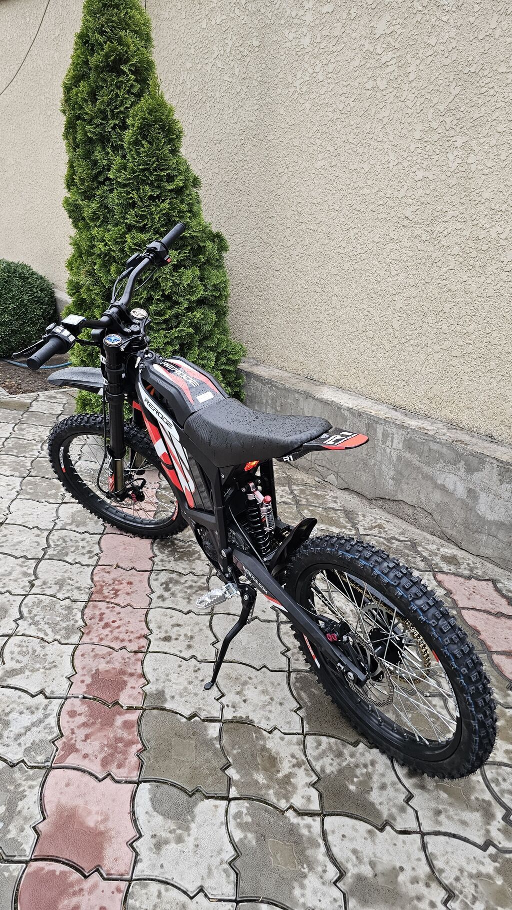 Rerode R1 2026г. Батарея 72V35A съемная Мощность 10кВт в пике: фото 3