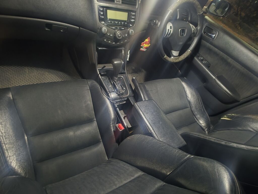 Honda Accord: 2003 г., 2.4 л, Автомат, Бензин, Седан: фото 4
