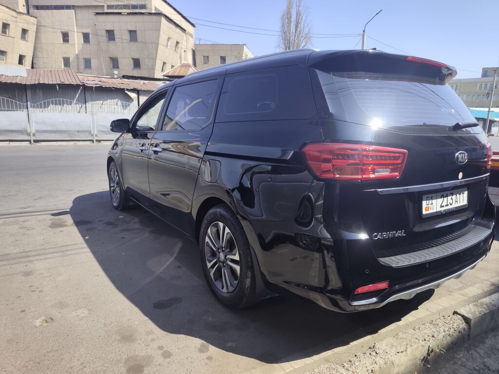 Kia Carnival: 2018 г., 2.2 л, Автомат, Дизель, Минивэн: фото 4