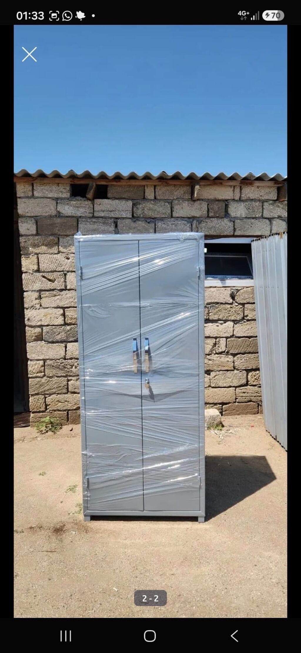 Metall şkaf – 2 qapılı, açarlı - Material: möhkəm metal, boz rəng -