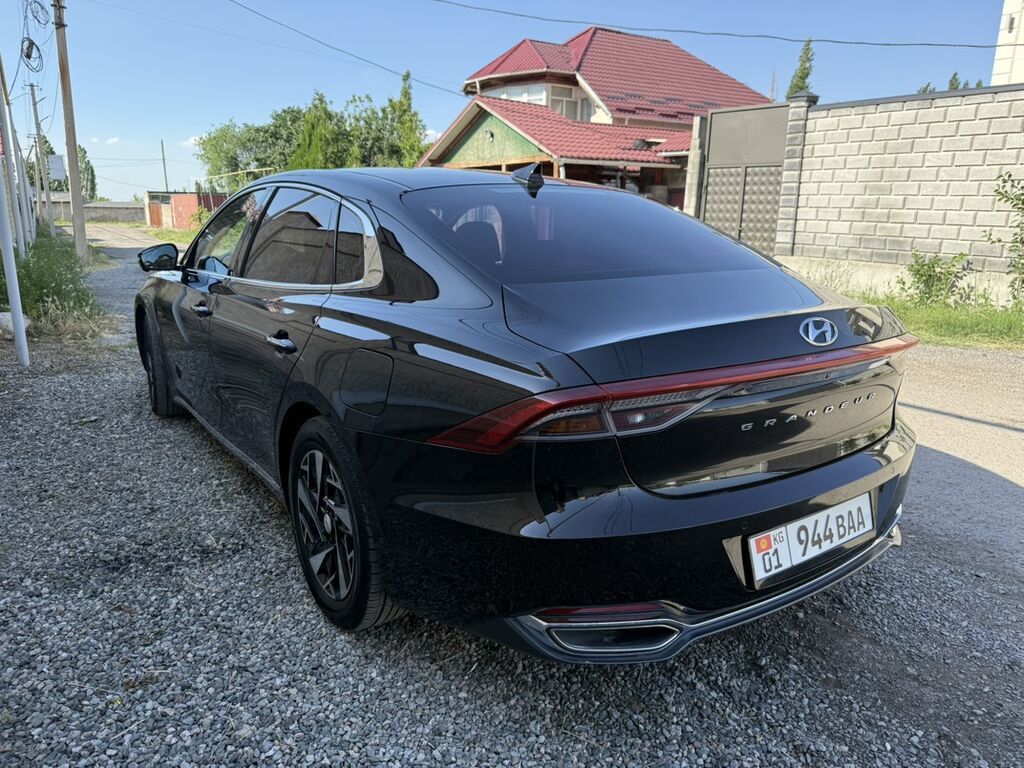 Hyundai Grandeur: 2021 г., 2.4 л, Автомат, Электромобиль, Седан: фото 5