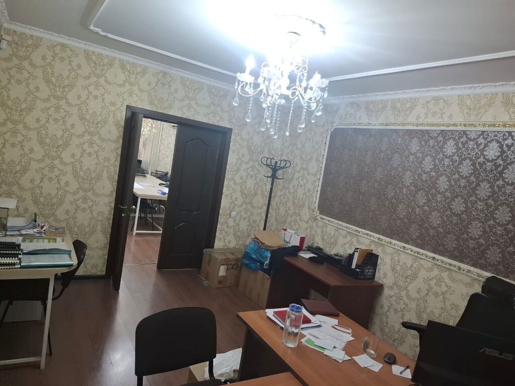 Сдается 4х ком кв под офис площадь:100 кв м2 Токтогула/Турусбекова: фото 5
