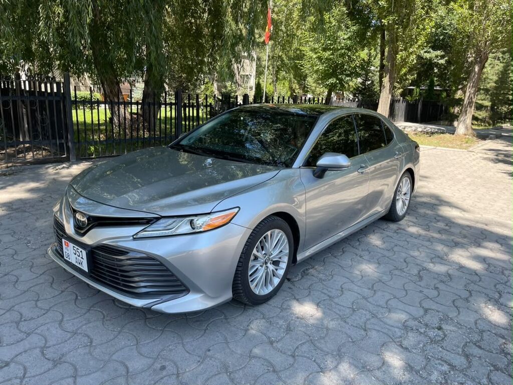 Toyota Camry: 2019 г., 2.5 л, Вариатор, Бензин, Седан: фото 2