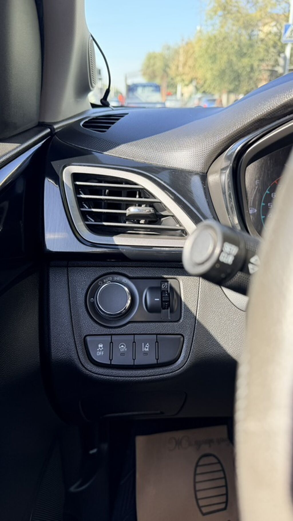 Chevrolet Spark: 2019 г., Автомат, Хэтчбэк: фото 8