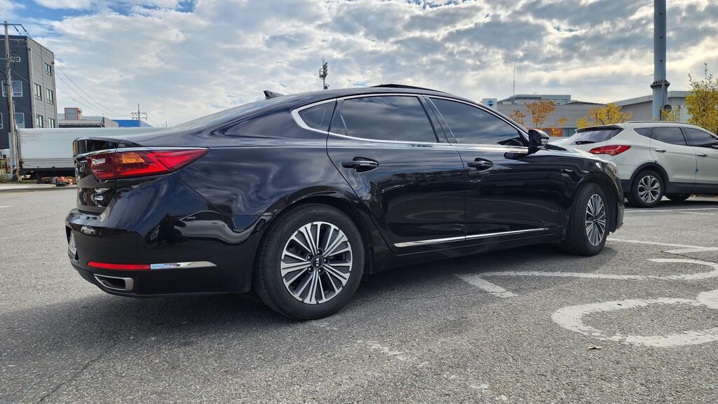 Kia K7: 2018 г., 2.4 л, Типтроник, Гибрид, Седан: фото 2