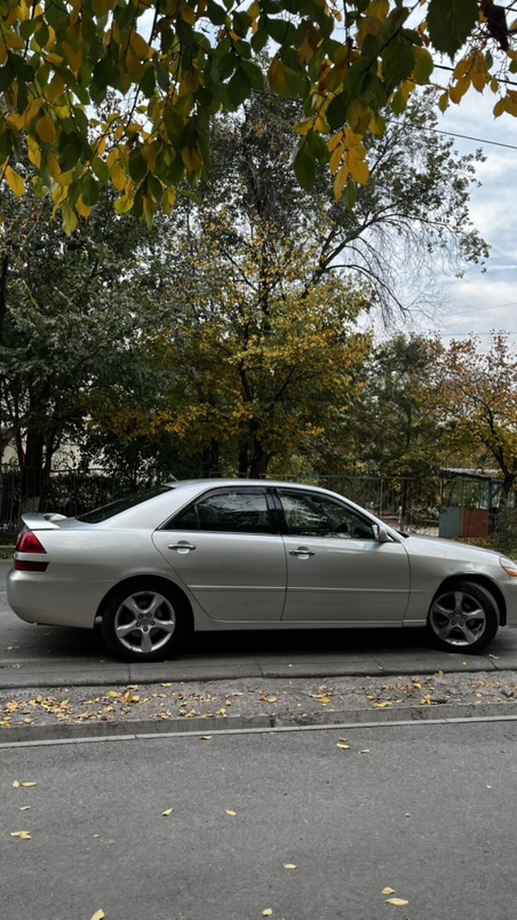 Toyota Mark X: 2002 г., 2.5 л, Автомат, Бензин, Седан: фото 3
