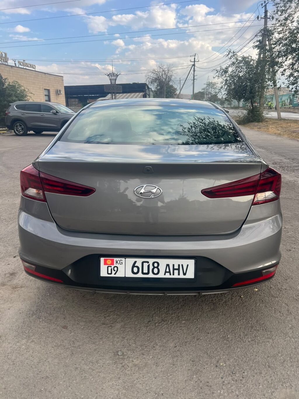 Hyundai Elantra: 2019 г., 2 л, Автомат, Бензин, Седан: фото 2